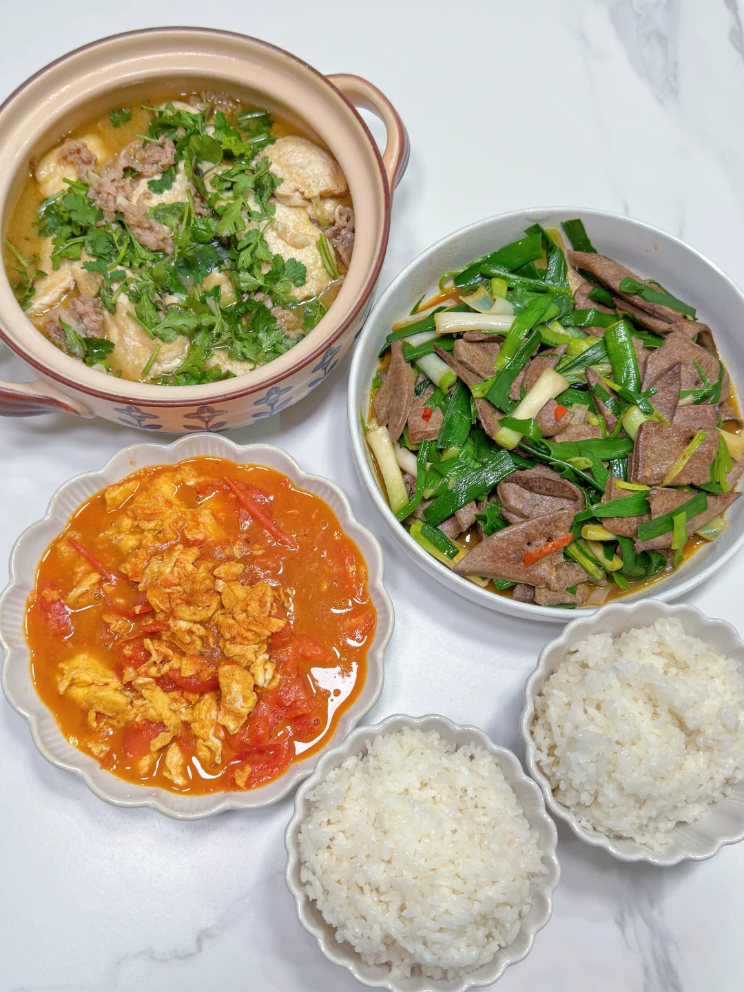 ✅晚餐分享｜青蒜炒猪肝➕肥牛豆腐煲➕番茄鸡蛋