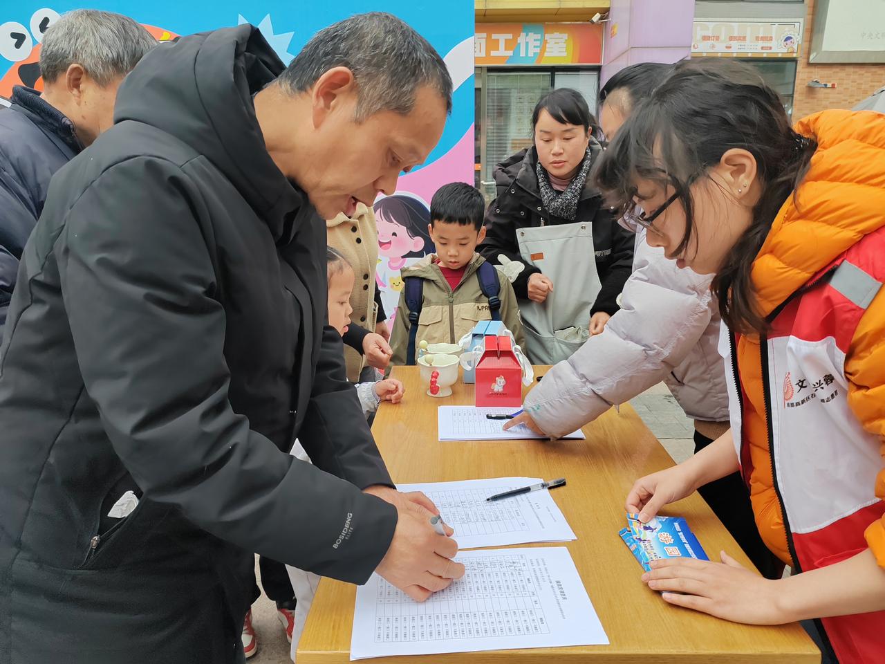 府城社区今日份快乐已签收！✨“聚力好伙瓣”趣味运动游园会也太好玩啦！运动流汗，邻