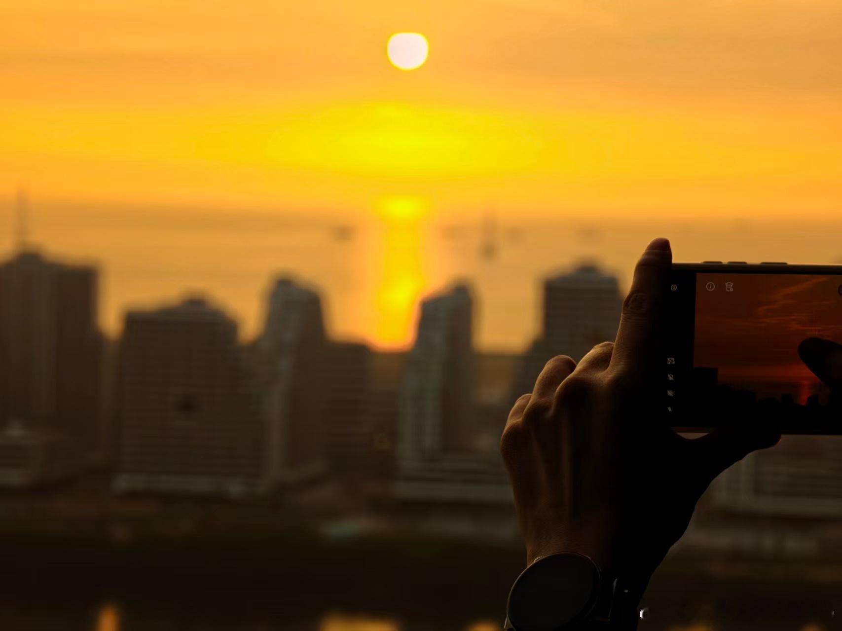 看看日落腊八快乐 宝贝们 