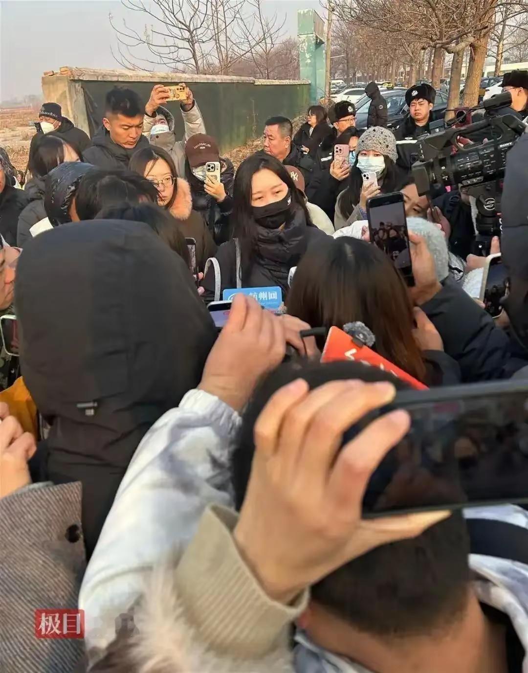 北京首例宠物狗被毒死，未涉人身伤亡，四年刑期是否过重？
 
2025年12月11