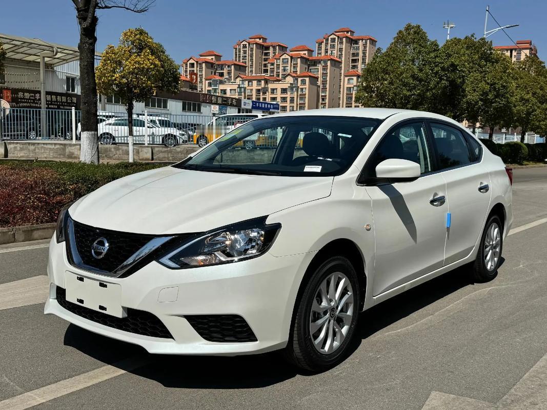 2025年热销车型：东风日产轩逸，销量达32万辆，东风日产的半壁江山