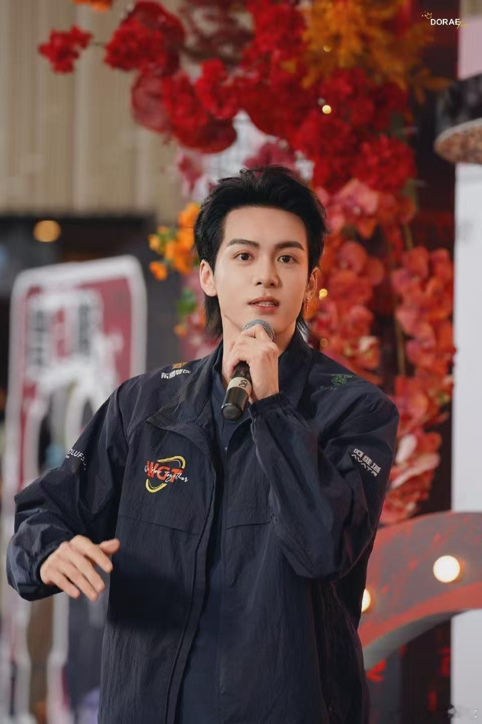 曾舜晞一直在失去一直在接受曾舜晞这段发言后劲太足！遇见挚爱角色也历经失去，在消化