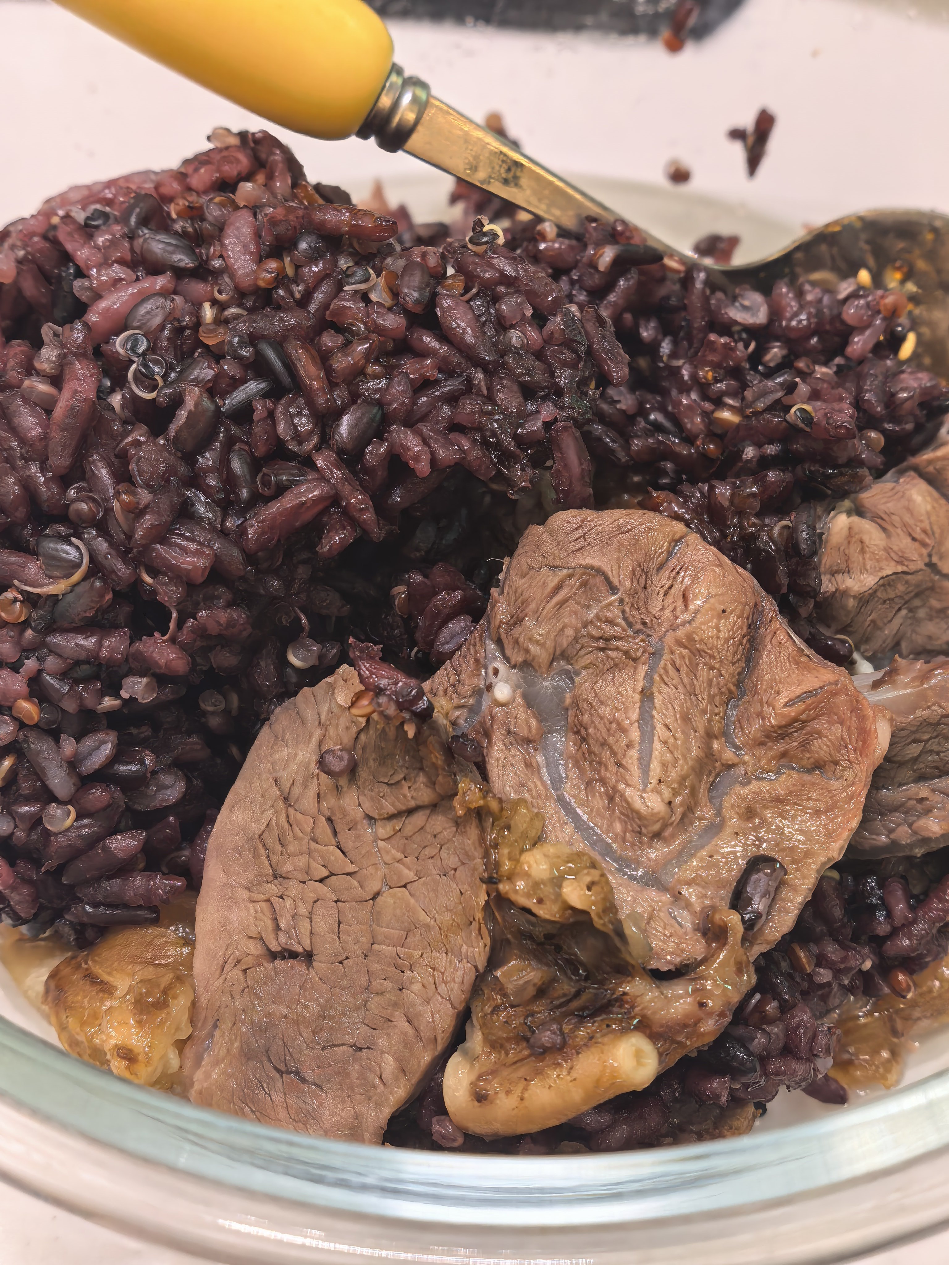 紫米健康减脂打卡  今日午餐1️⃣碳水:杂粮饭100克2️⃣肉类:卤牛腱子180