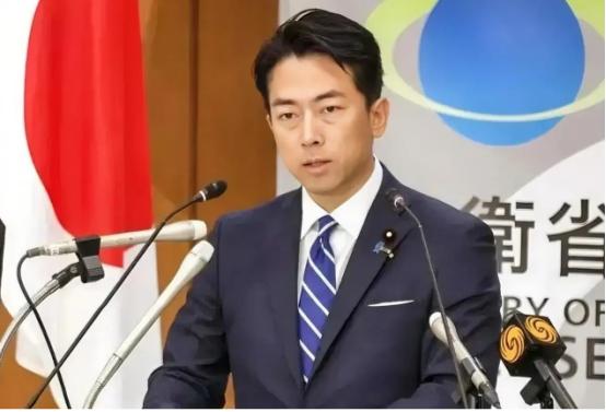 小泉进次郎满世界游说围堵中国，见了20多国防长，结果北约公报只字未提中国！7月1