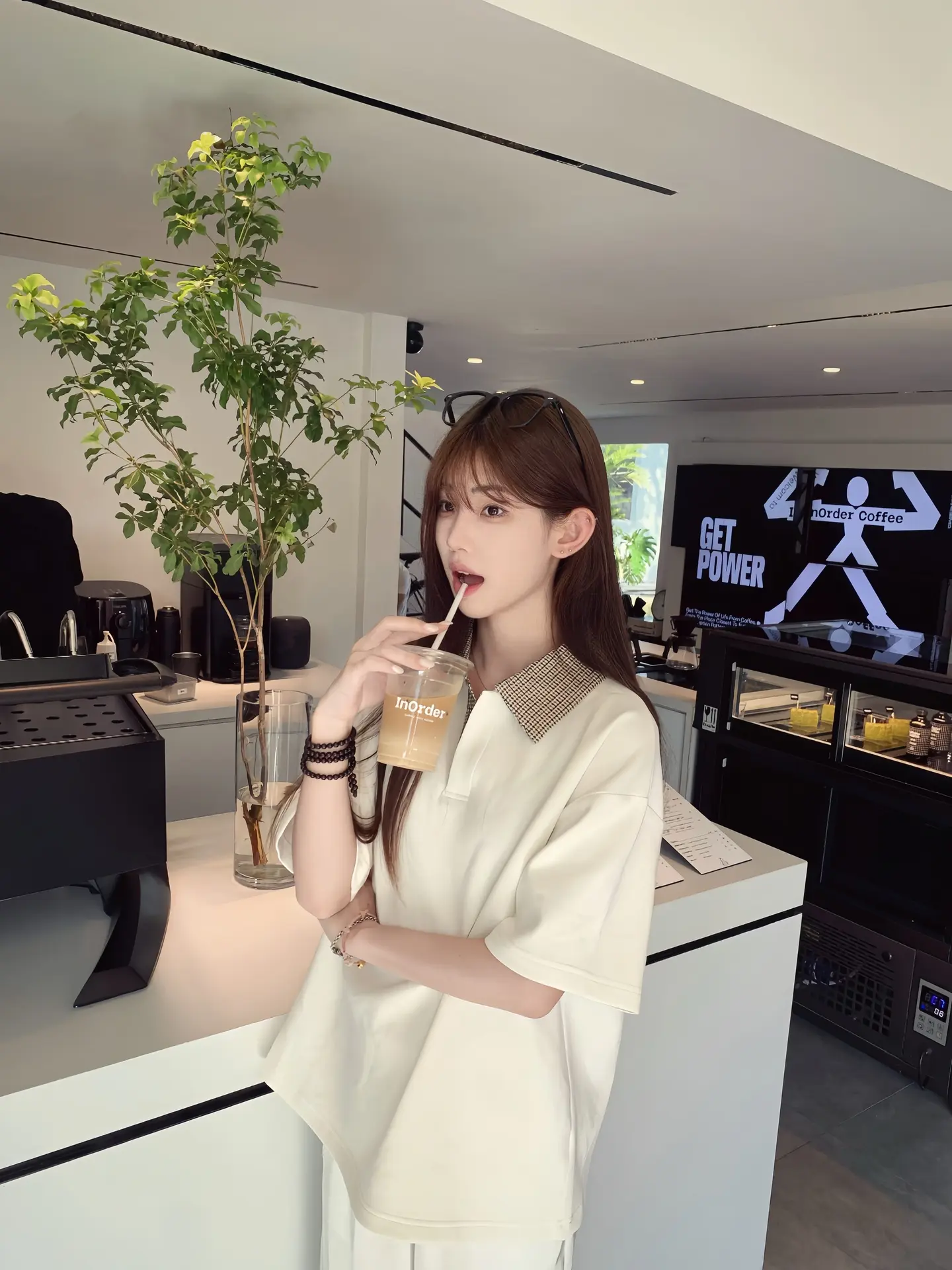 我舍不得的 总在舍得我