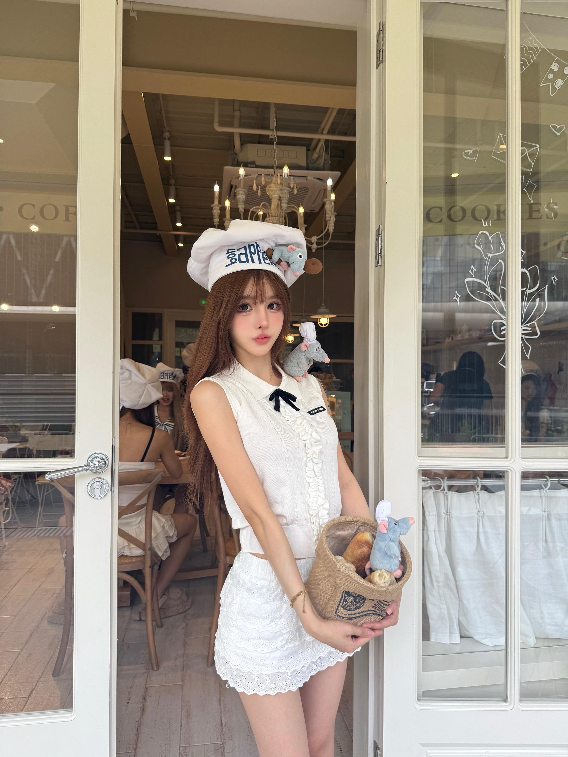 🐭泥嚎 很不高兴为您服务🥨