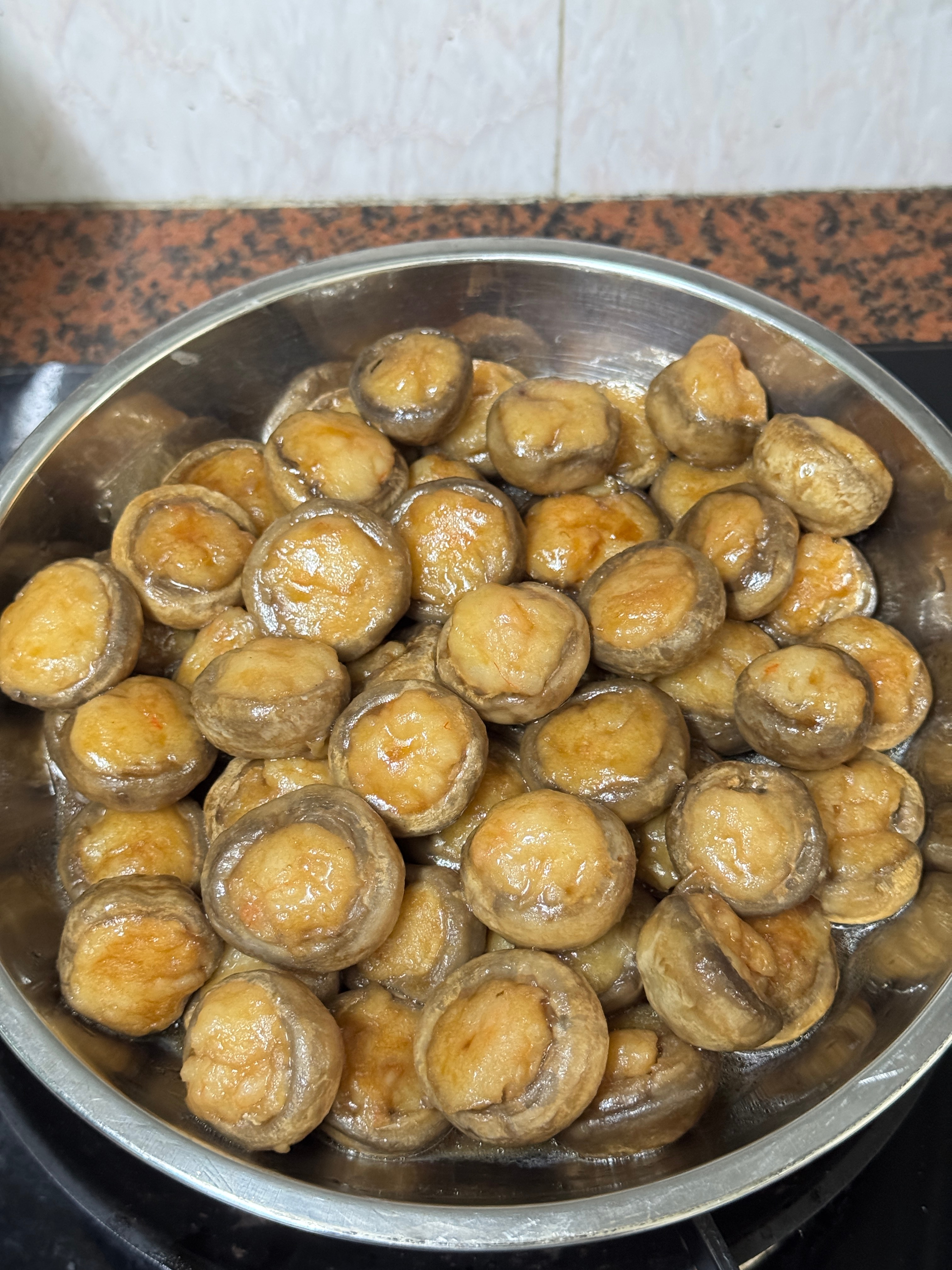 继续口蘑虾滑😋独加记一