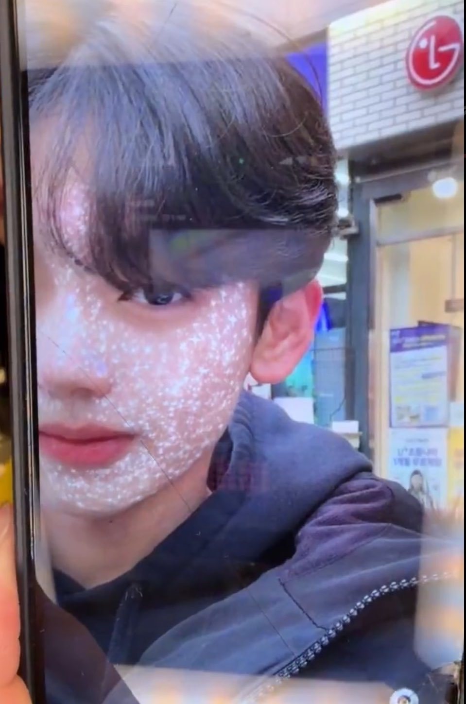 260712 wvs直播·🍑请给我自拍ㅠㅠ   ㄴ （摆pose）现在截图吧 