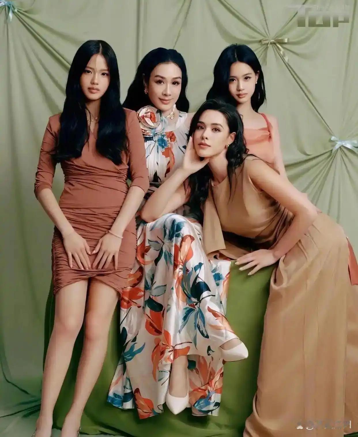 钟丽缇携三女拍杂志大片，四朵金花同框美到窒息