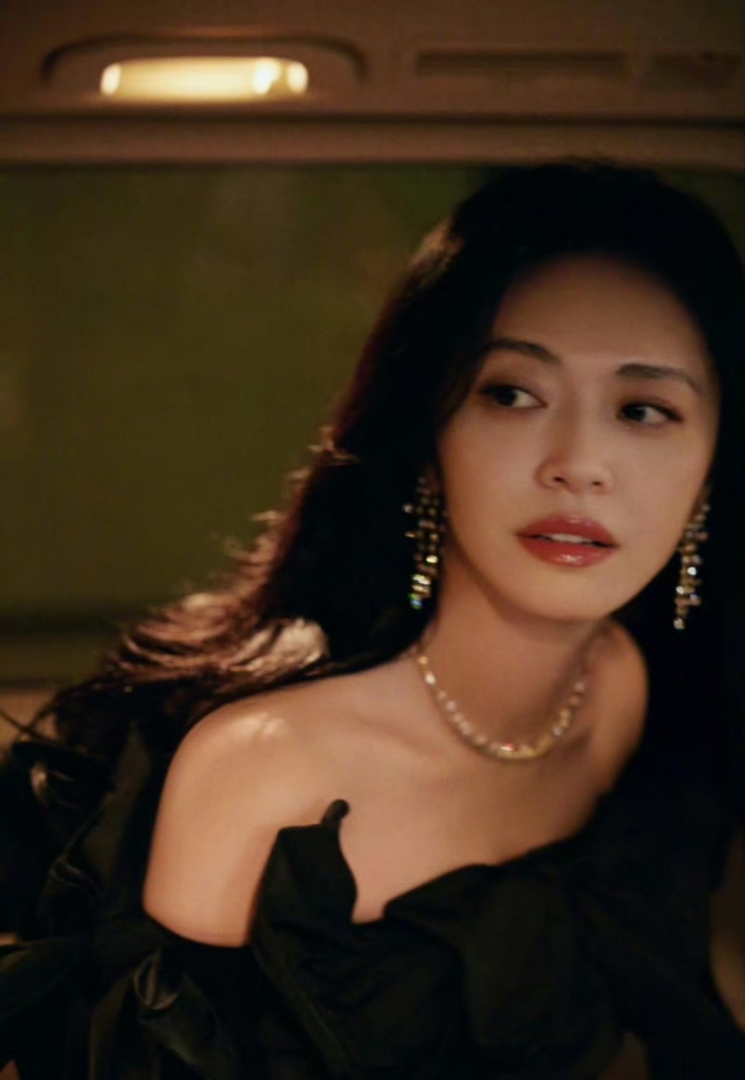 姚晨原来岁月从不败美人中年的郭芙蓉也一定是现在姚晨这样的气质吧 