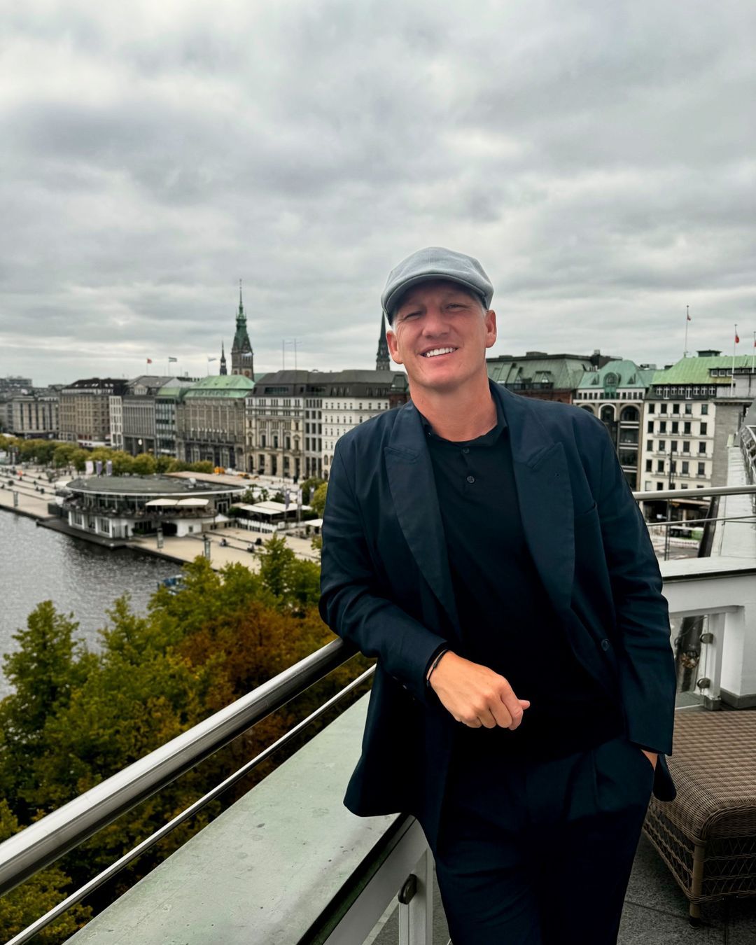 #德国队[超话]##DieMannschaft[超话]#施魏因施泰格ins柏林打