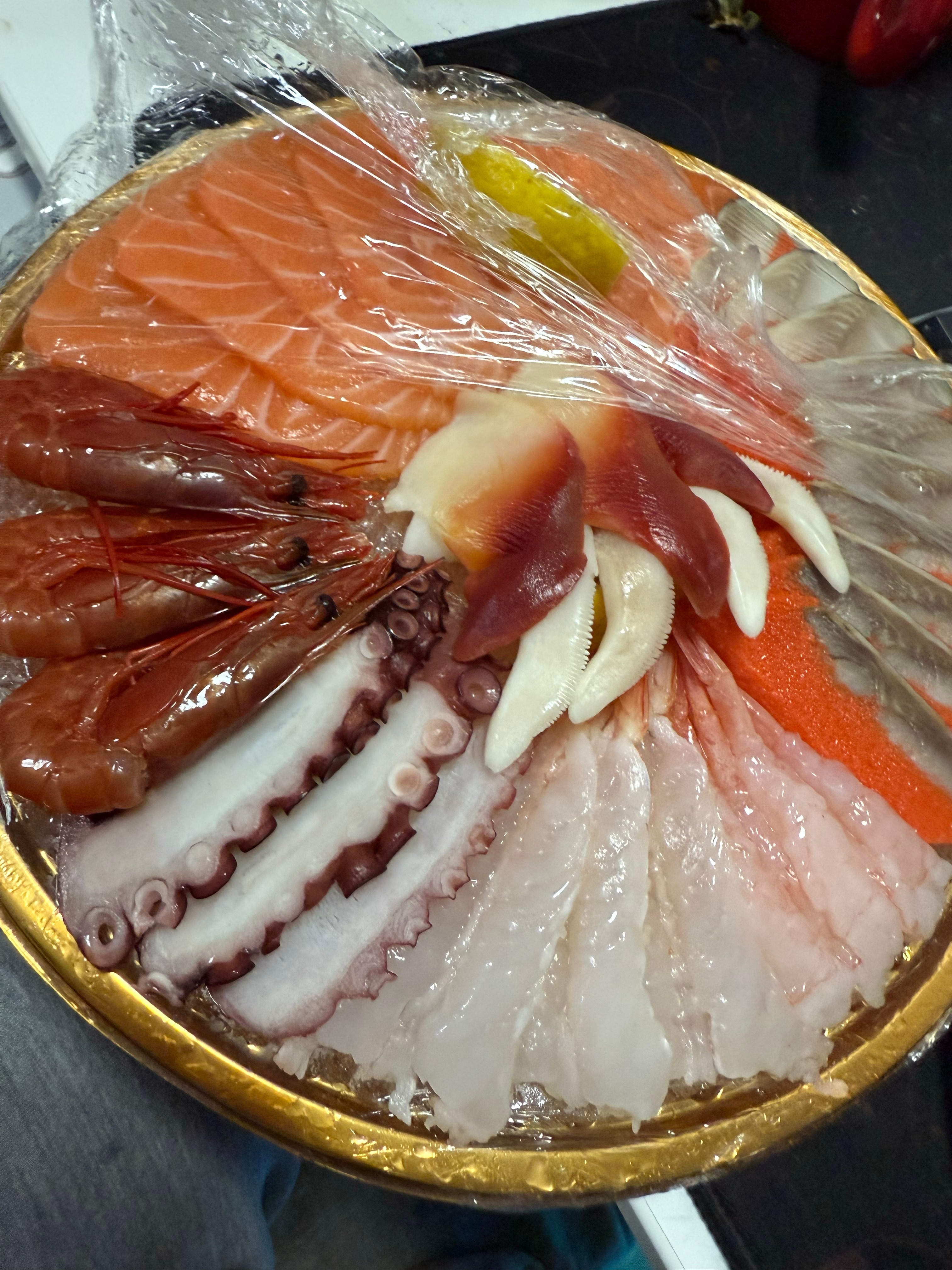 老登点的拼盘缓解了今晚7个6套没出来航天的悲惨命运 