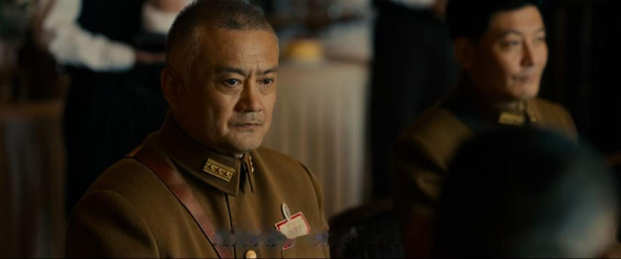 《伟大的长征》中刘文辉为什么不炸掉泸定桥？

其实电视剧里面刘文辉已经说的很清楚