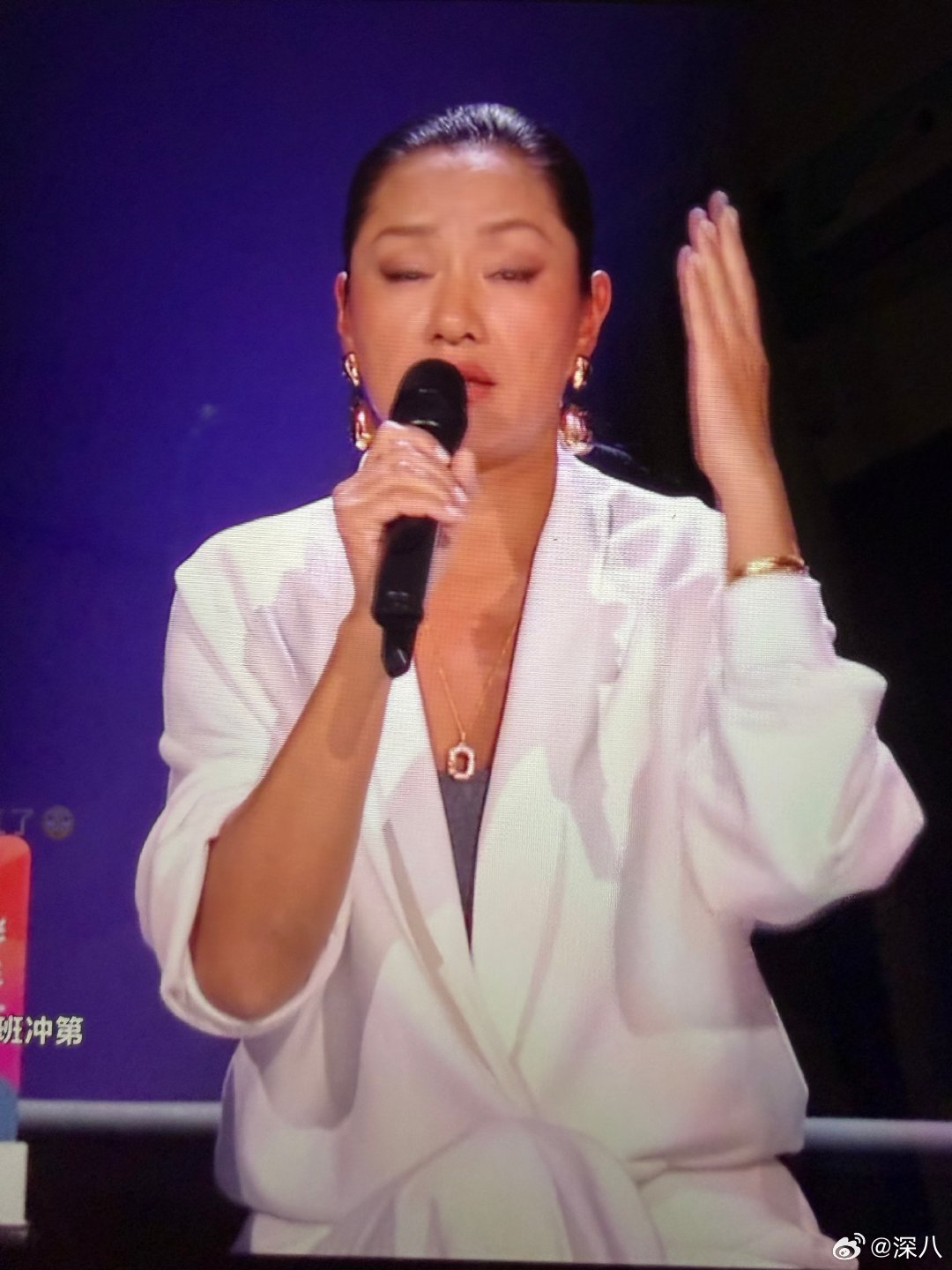 瞿颖不想翻红 瞿颖直播哭了 瞿颖直播哭了，呜呜浪姐直播