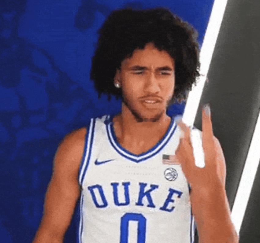 NBA季后赛西部决赛，俄克拉荷马城雷霆回到主场迎战圣安东尼奥马刺，双方大比分目前