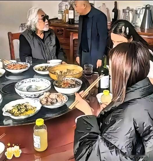 一直觉得，爱情最动人的从来不是年龄、身份这些外在标签，而是两个人真心相守的踏实。