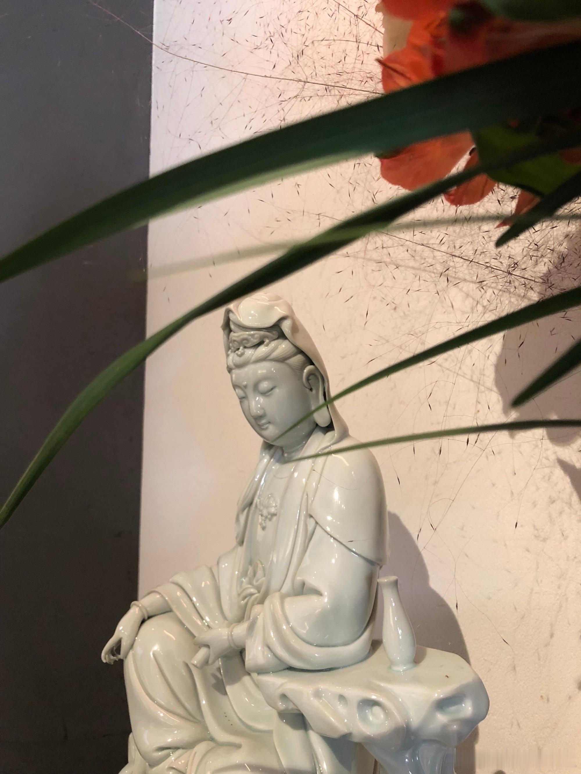 大慈大悲观世音菩萨，祈福正得时，留下你的愿望，虔诚礼拜，心愿速速成。 ​​​