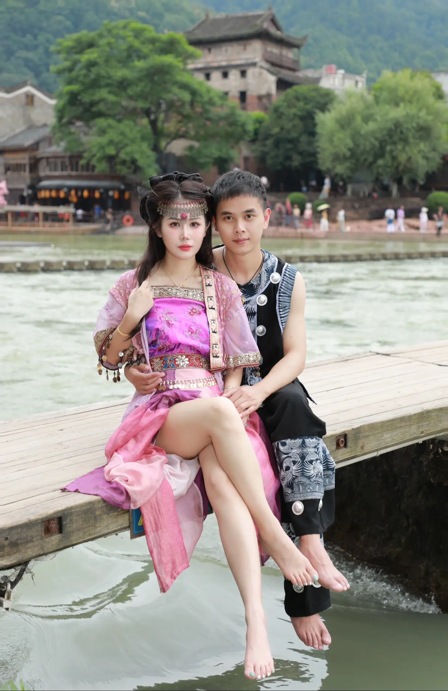 我的拍照技术长进了，这是我给小雅拍的美照。