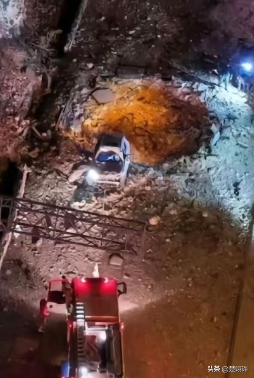 美伊打仗，
又打火了中国制造！
伊朗发射导弹袭击耶路撒冷，不小心炸到一辆正在行驶