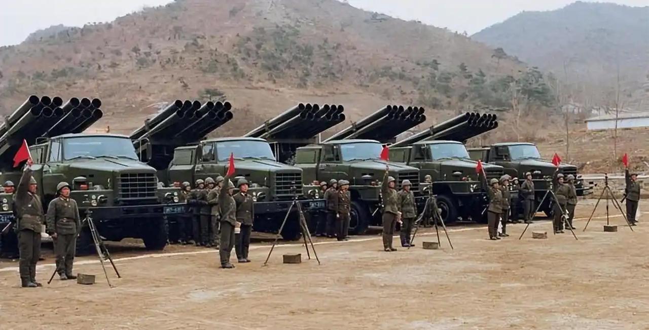 看了伊朗打美国的军事基地，我终于明白了，美国为什么不敢动朝鲜。其实现在朝鲜的军事