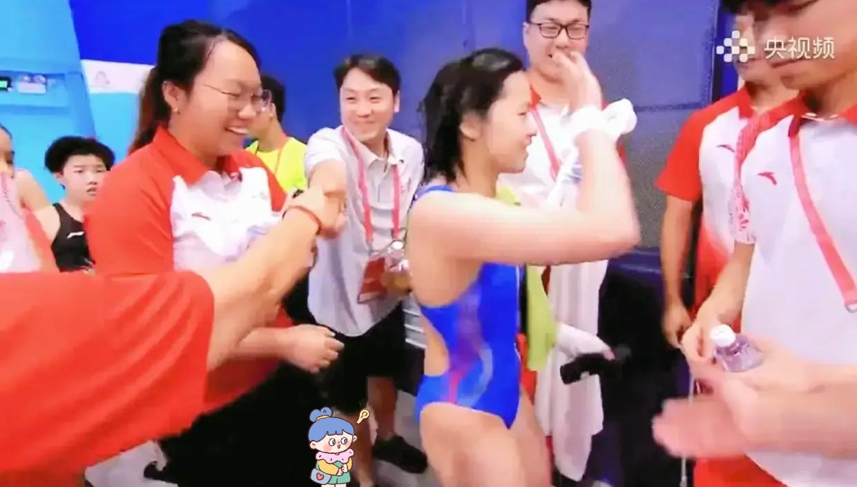 别光夸全红婵会社交！
王伟莹的“低调”才藏着冠军搭档的真相。
 
全红婵和王伟莹