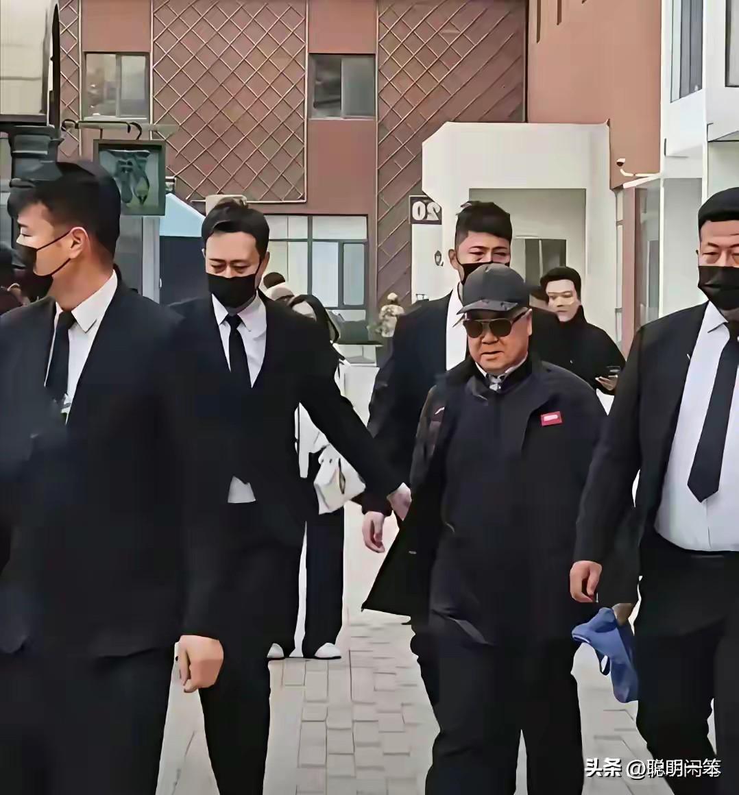 下集：警惕！圈层舆论向外扩散带来的深层影响
上一集我们聊了围绕莫言的学术闭环体系