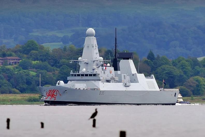 英国驱逐舰被真主党导弹袭击，英国“门牙”打掉就着血往肚子里咽，拒绝承认被袭！
 