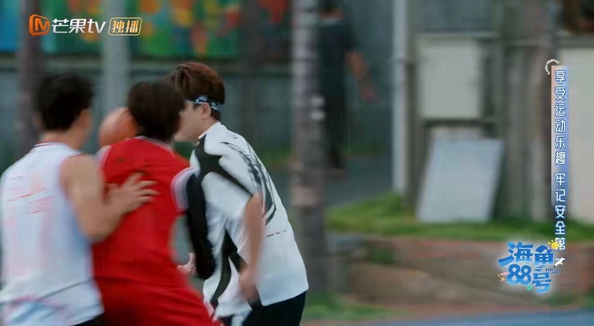 海角88号收官 雨幕中的球场，是青春最燃的舞台！颜安、余宇涵、苏醒默契冲锋，刘涛