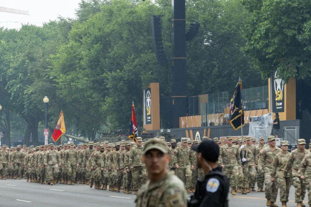 最后一个问题我想说俄罗斯的说话大多数都是谎言
和欧洲的开战可能是注定的，之前打乌