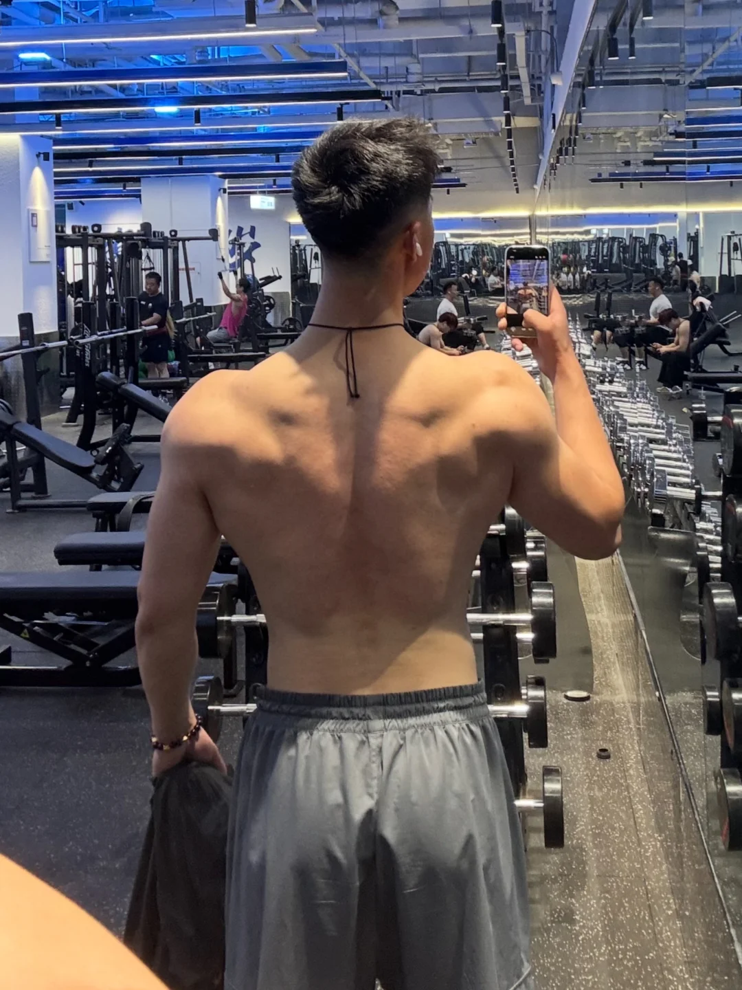 190 背卡 野蛮其体魄 毫无痕迹的训练