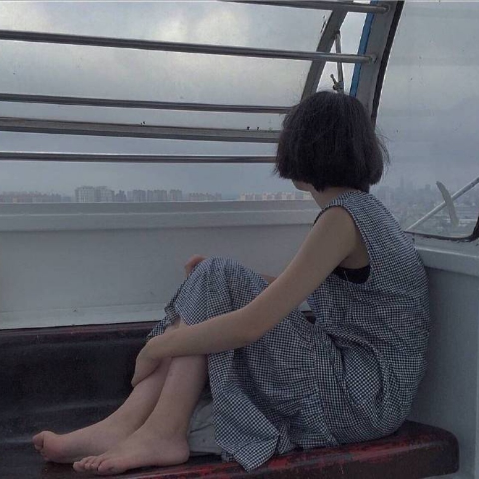 任时光荏苒，春花秋月，让我们彼此一起，白头到老。 ​​​