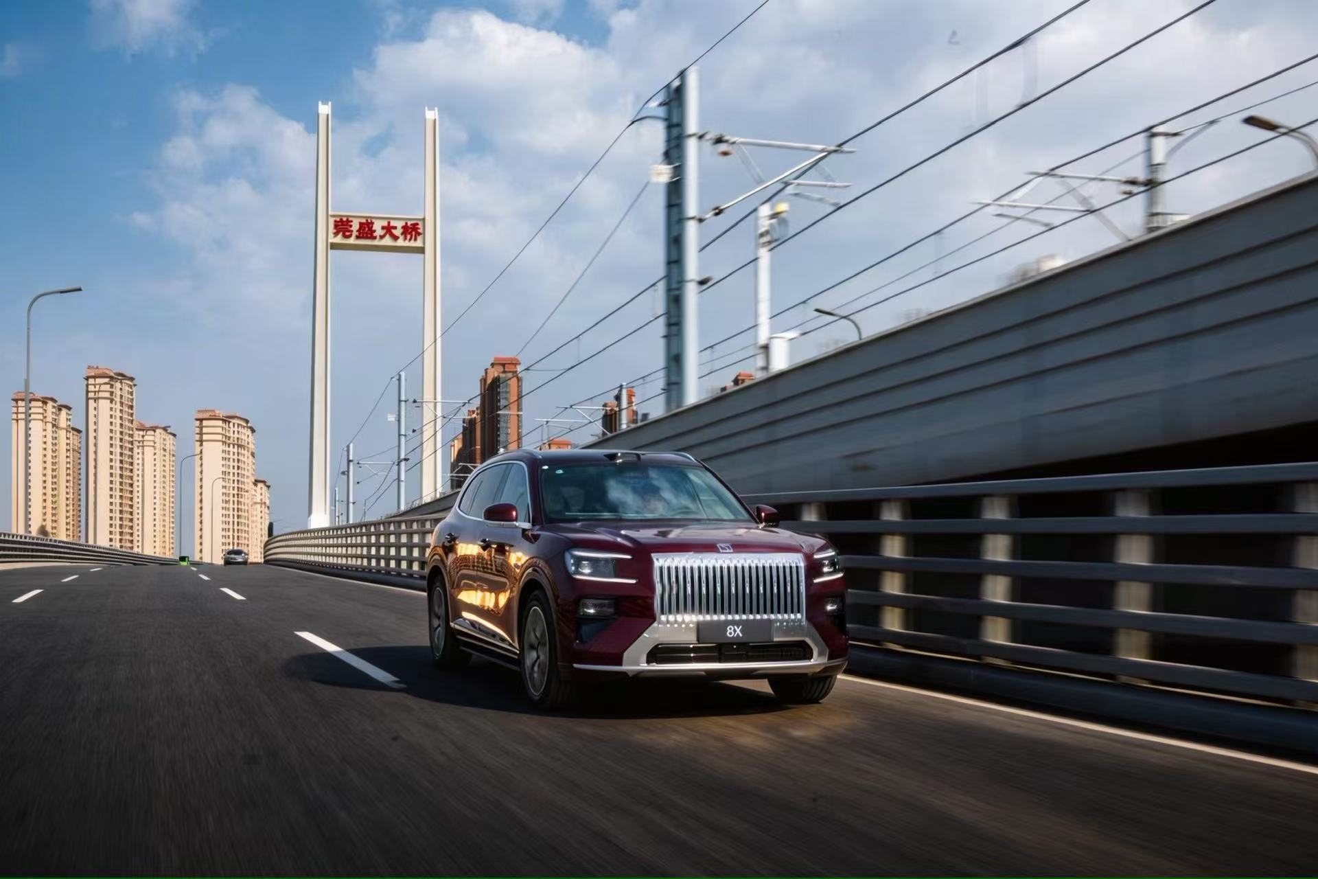 极氪8X官宣定档4月17，之前开启了预售，37.68万起。预售开启之后38分钟订