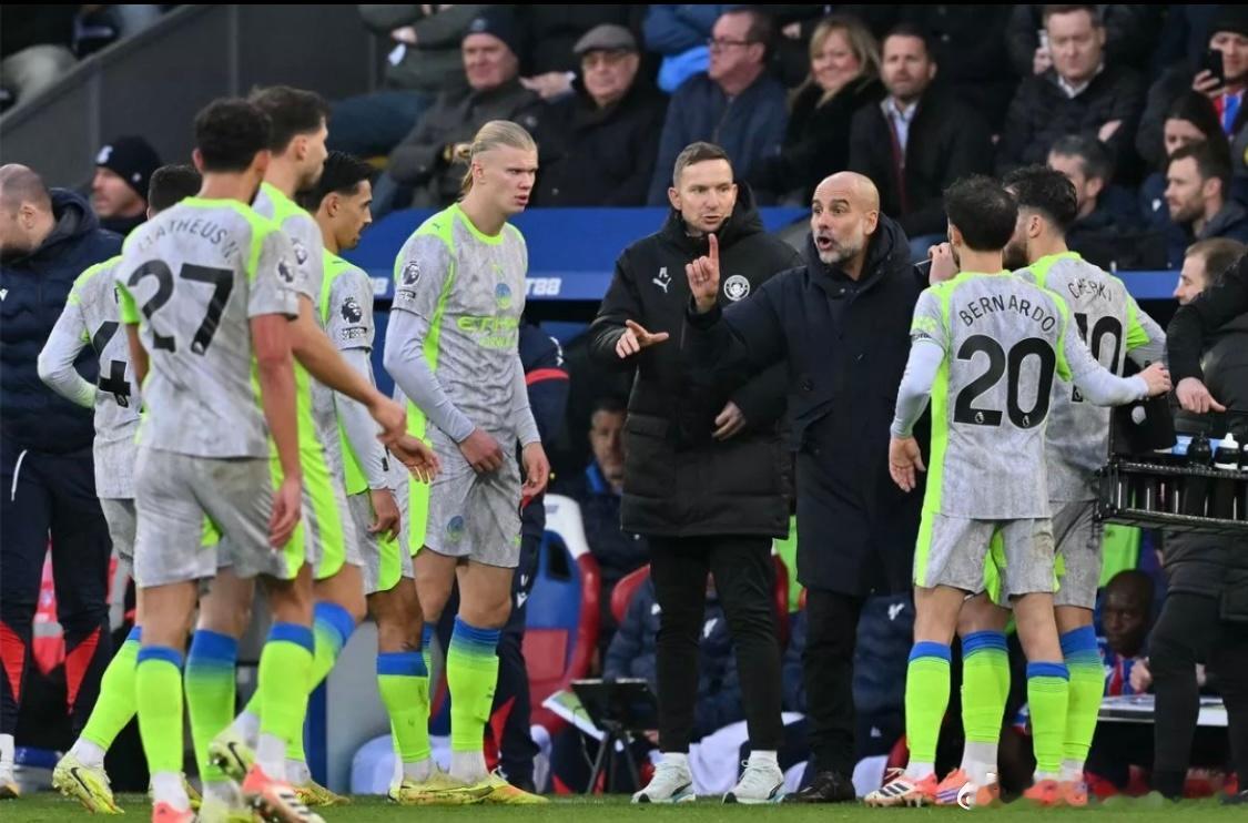 曼晚预测曼城首发：特拉福德首发门将，小将姆卡萨代替哈兰德12月17日英联杯1/4