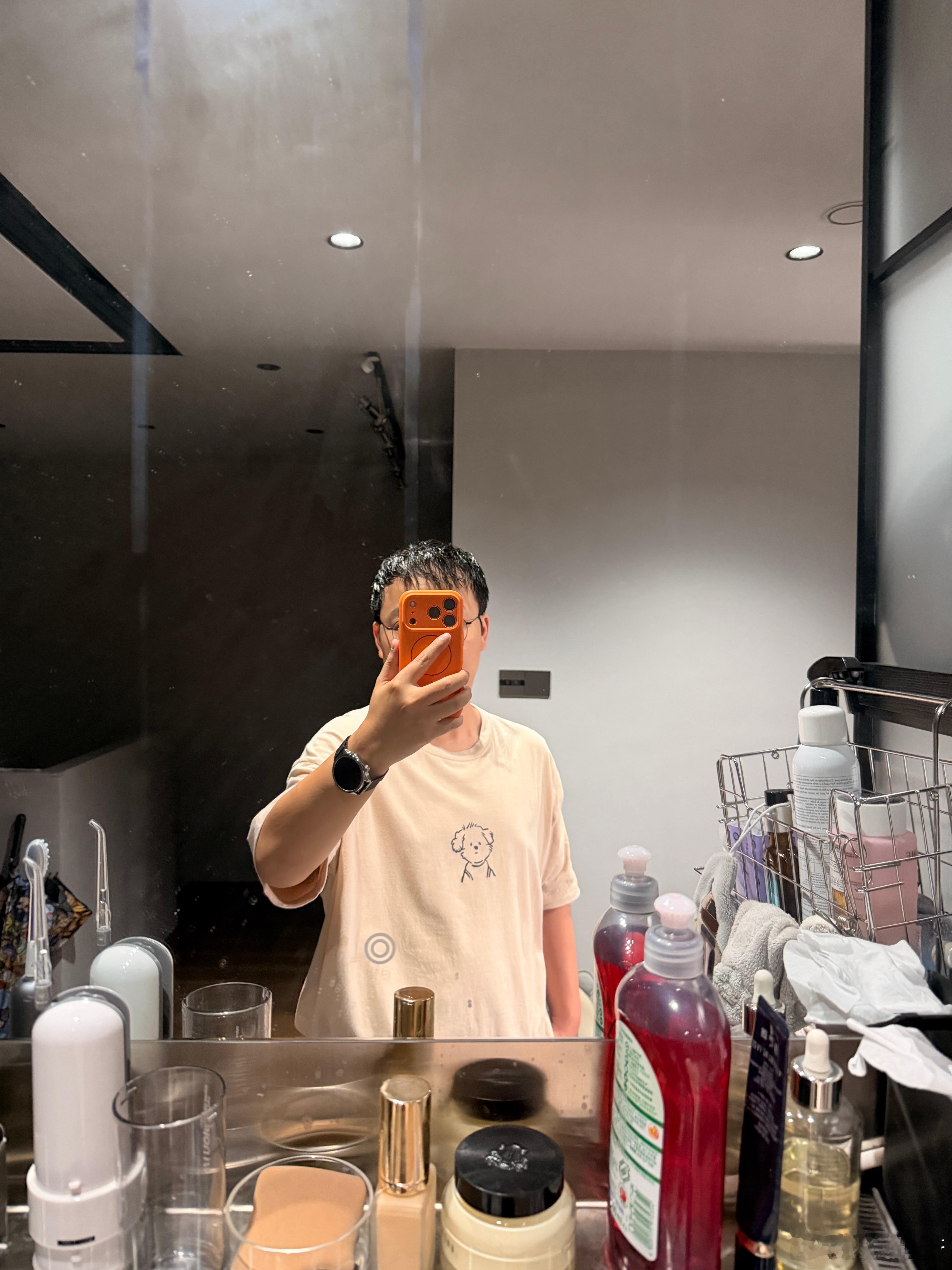 别催，刚到家洗完澡，头发都不吹了开始整理母婴🍉我只能说以后再别说微博不能赚钱了