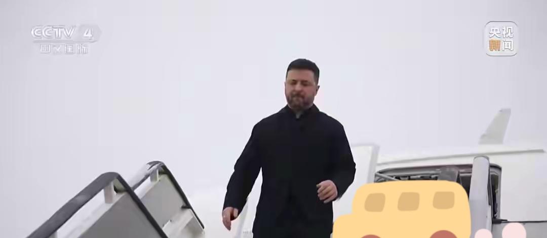 央视新闻消息，当地时间1月28日，俄罗斯总统助理乌沙科夫表示，如果泽连斯基愿意同