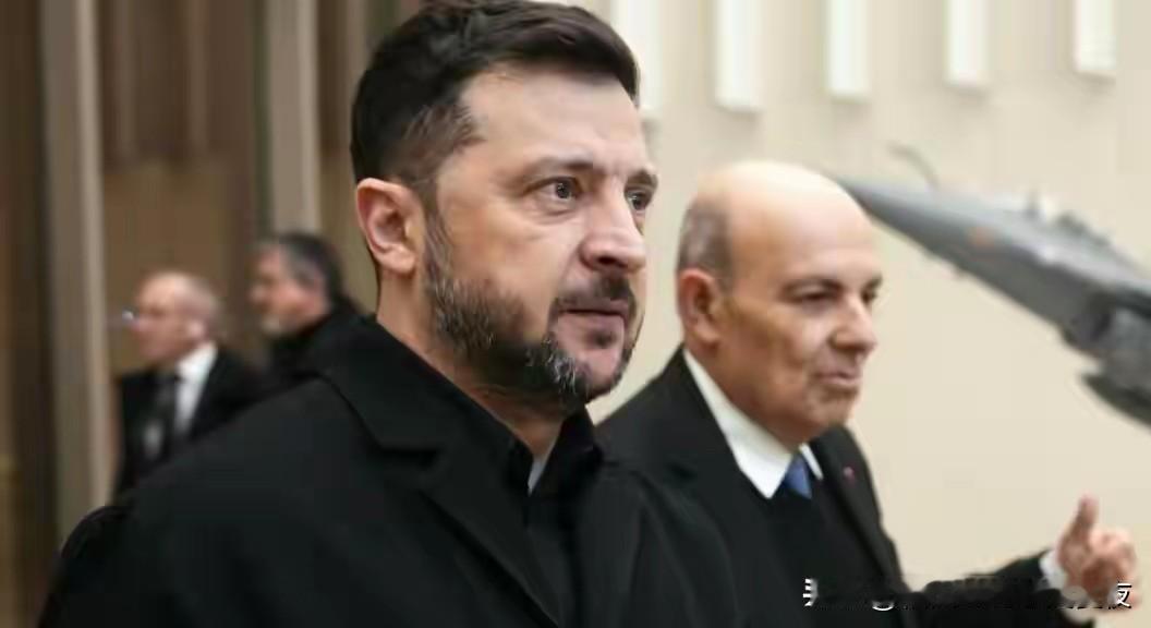 泽连斯基下台时间终于定了？牺牲他一人，成就俄乌和平的好结局？