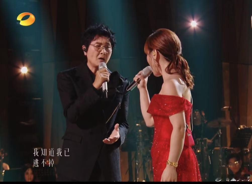 李佳薇孙楠太稳了 两位合唱的《燃烧》简直太稳了！ ​​​