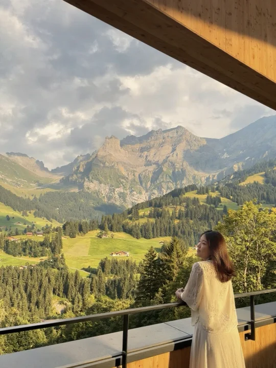 新开张的瑞士🇨🇭民宿，美哭了😭