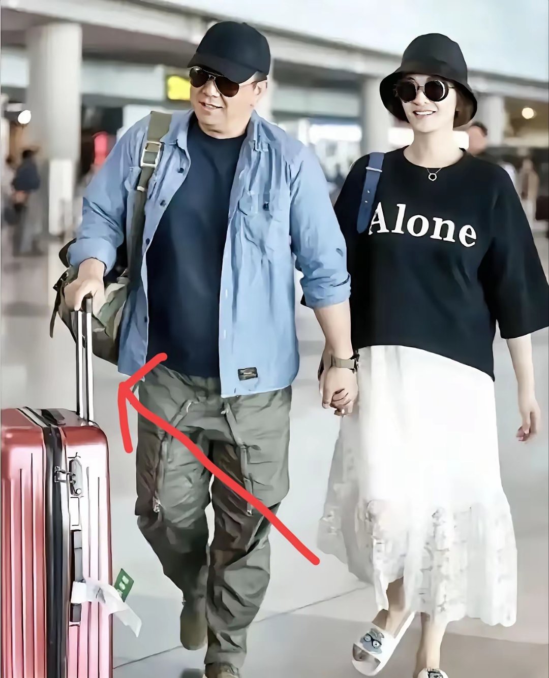 李小冉是不会离婚的原因很简单不是她老公徐佳宁资源好，又有钱，而是因为她老公对她很