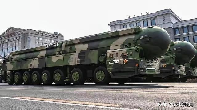 中美开战，美若使用声波武器，视为使用核武，原因是它比核武还狠，中国有核反击的权力