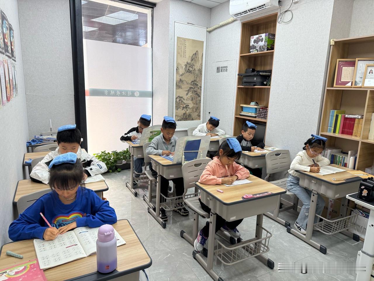 如果时光可以倒流，我还会继续选择努力的读书。

孩子们小学初中这九年其实是义务教