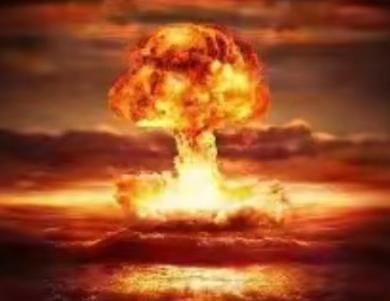 梅德韦杰夫曾公开表态：“如果美国敢把核武器给乌克兰，俄罗斯可以考虑把核技术卖给美