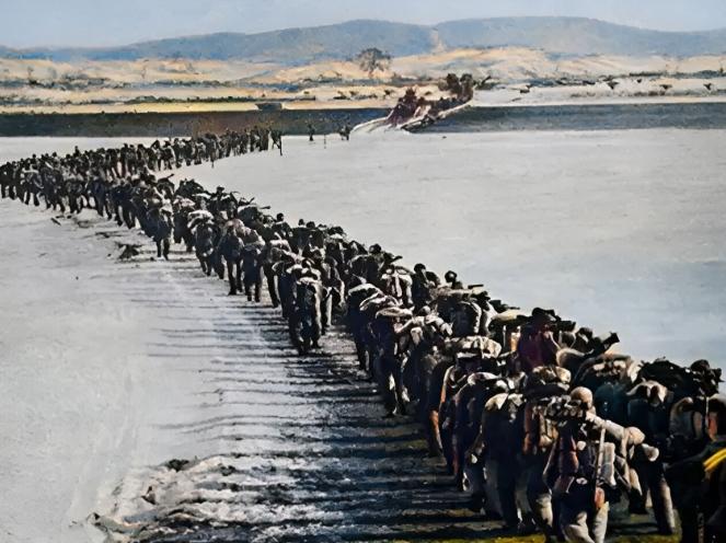 一位日本学者曾表示，朝鲜战争表面上是中国赢得的，但实际上是一个巨大的损失。造成这