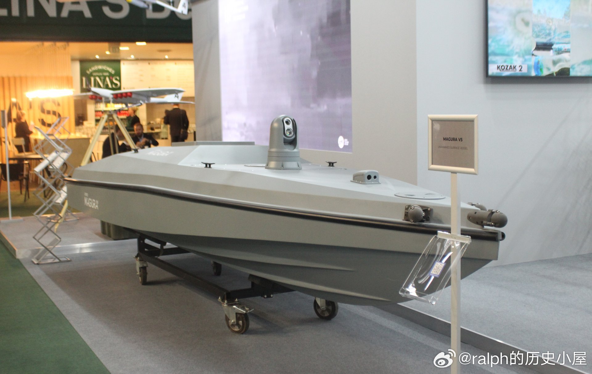 Магура V5是乌军最早成名、战果最丰的无人艇型号。长5.5米，最高航速42