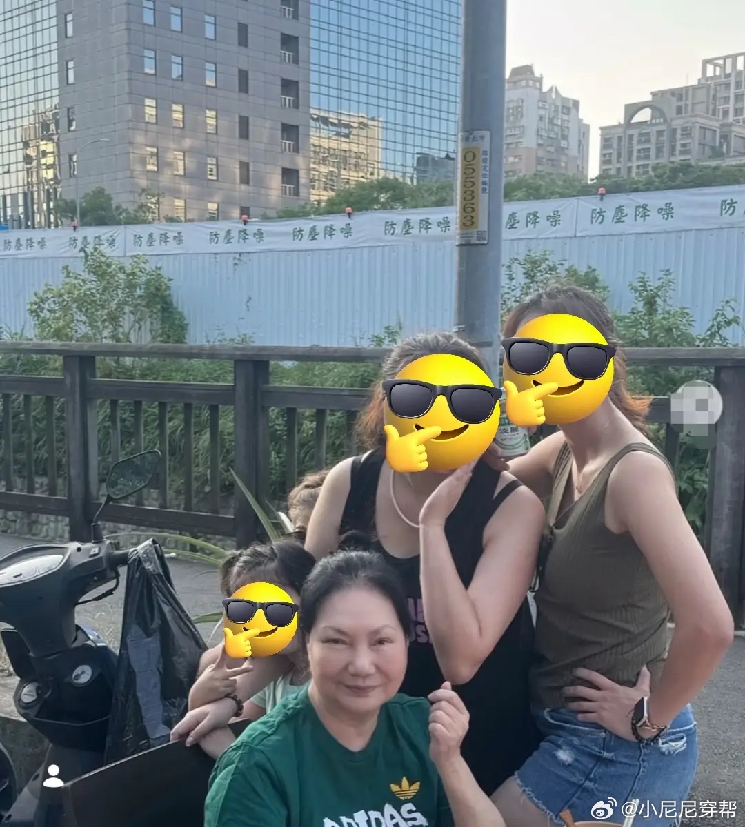 大S妈妈黄春梅近照罕曝光，外甥女在社交平台上披露了黄春梅的近况。据外甥女讲述，中