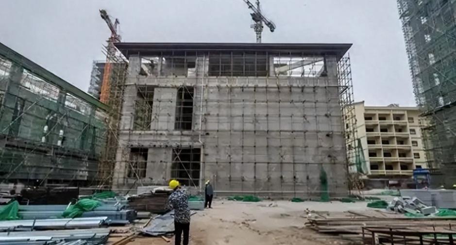 荆州逛街没新去处？城区 2 个商业综合体来袭，今年有望开业太期待
荆州城区的朋友