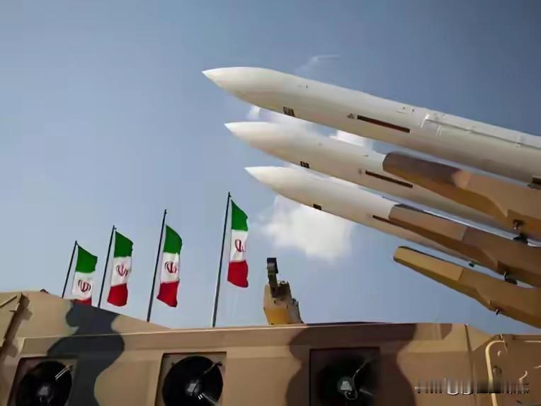 停火成废纸！阿联酋突然参战，轰炸伊朗炼油厂，波斯湾再燃战火
 
美伊停火刚生效，