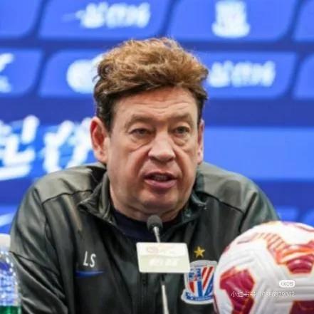 下面这个图片是司机回到俄罗斯以后接受采访的时候说的一段话，感觉司机真的是性情中人