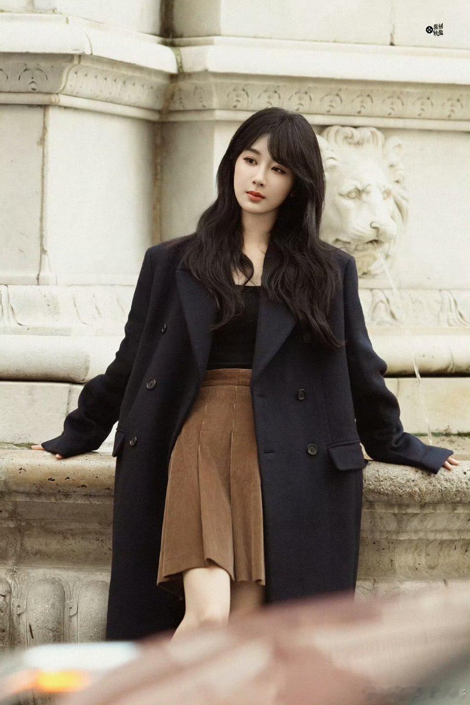 杨紫yz 电影猎毒杨紫 yz 杨紫骆佳毒品，摧残⼈的⼼灵，践踏⼈的⾃尊，剥夺⼈的