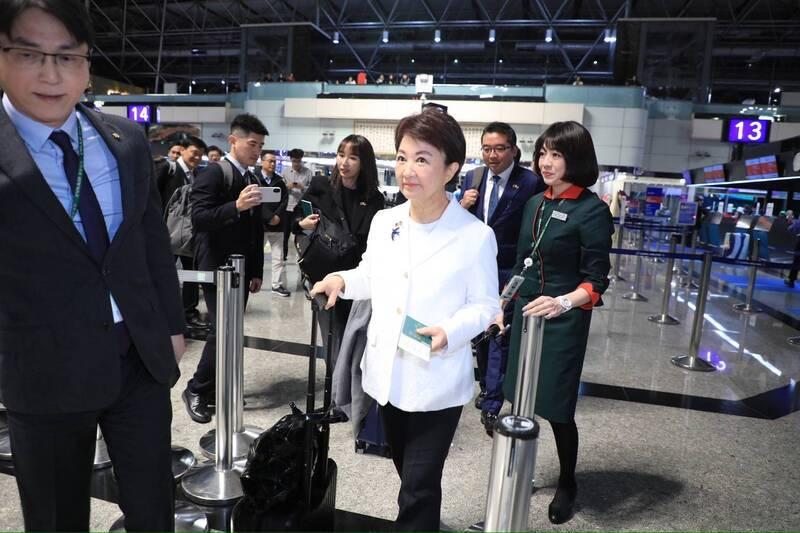 卢秀燕对老美掏心掏肺，声称“台湾极度需要美国这样的坚实盟友”
中国国民党籍台中市